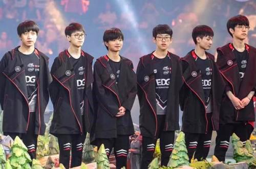 都是对球员 都是对球员