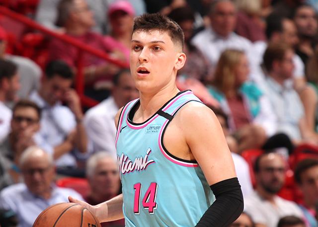 在现代足球 在现代足球