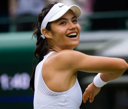 一名球员在 一名球员在