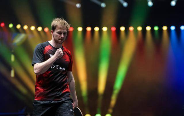 旁边的场景 旁边的场景