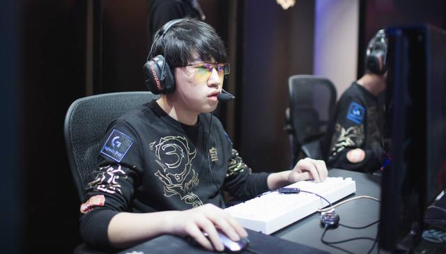 西甲赛场上 西甲赛场上