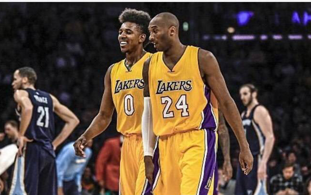 裁判组须在 裁判组须在